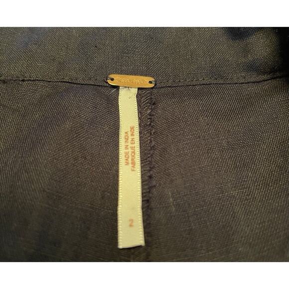 Free People F028P922 Black Petal Embellished Linen Shorts Size 2R MSRP $128 - Picture 7 of 9